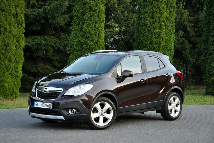 Opel Mokka 1.6i(116KM) Mokka Brown Welut Grzana Kierownica 2xPark. I Wł Alu18"ASO zdjęcie 10