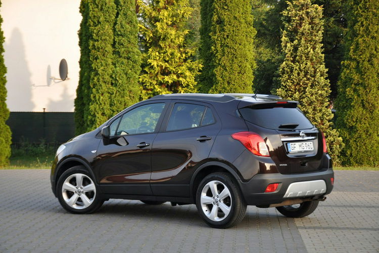 Opel Mokka 1.6i(116KM) Mokka Brown Welut Grzana Kierownica 2xPark. I Wł Alu18"ASO zdjęcie 13