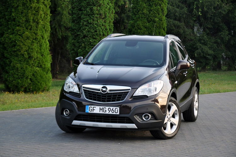 Opel Mokka 1.6i(116KM) Mokka Brown Welut Grzana Kierownica 2xPark. I Wł Alu18"ASO zdjęcie 8