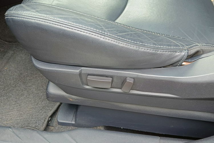 Mitsubishi Outlander 2.4 MIVEC Instyle .4WD, 170KM, automat, kamera cofania, skóra, 7-osob. zdjęcie 18