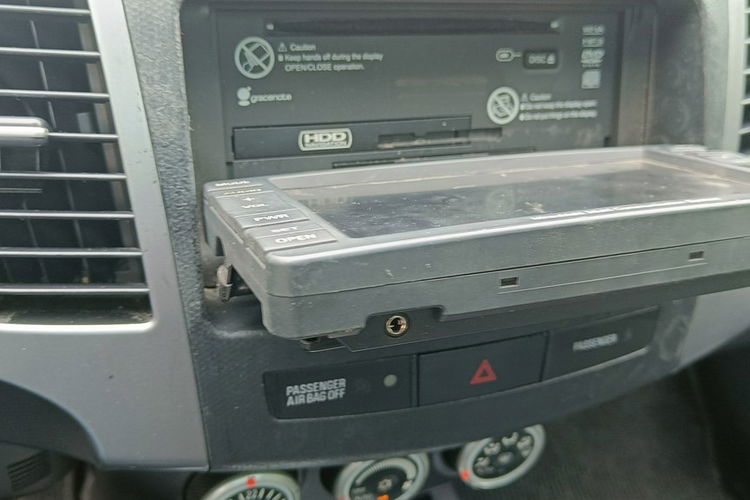 Mitsubishi Outlander 2.4 MIVEC Instyle .4WD, 170KM, automat, kamera cofania, skóra, 7-osob. zdjęcie 21