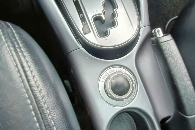 Mitsubishi Outlander 2.4 MIVEC Instyle .4WD, 170KM, automat, kamera cofania, skóra, 7-osob. zdjęcie 31