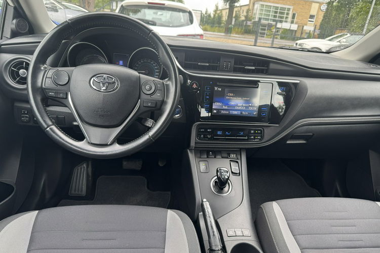 Toyota Auris 1.8 HSD 136KM Kamera Bezwypadkowy zdjęcie 15