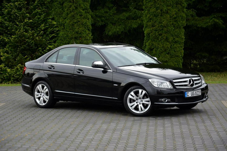 Mercedes C 180 Kompressor Avantgarde 130 tys przebieg pół-skóry Klimatronic ASO zdjęcie 10