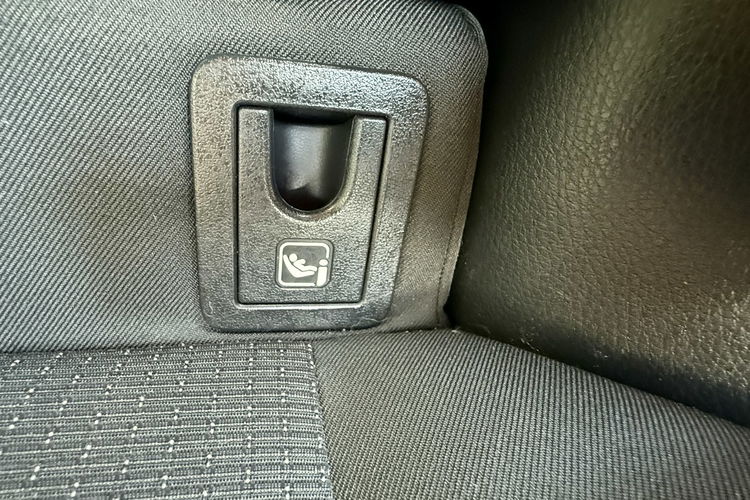 Toyota C-HR Hybryda niski przebieg oryginalny lakier zdjęcie 16