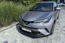Toyota C-HR Hybryda niski przebieg oryginalny lakier zdjęcie 6