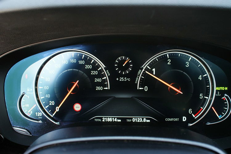 BMW 520 520d xDrive Touring Gwarancja 6mc zdjęcie 18