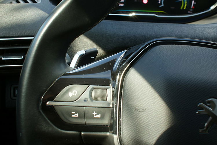 Peugeot 3008 Hybrid PHEV Gwarancja 6mc zdjęcie 21