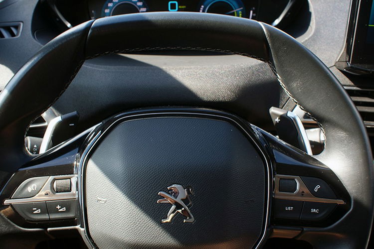 Peugeot 3008 Hybrid PHEV Gwarancja 6mc zdjęcie 9