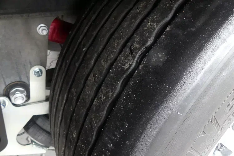 Mercedes ACTROS 1845 + SCHMITZ FIRANKA / ZESTAW MEGA / OŚ PODNOSZONA / zdjęcie 20