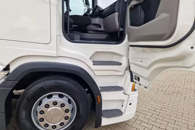Stare Zegary, Klima Postojowa / Dealer Scania Nada zdjęcie 9