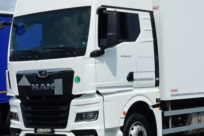 MAN TGX / 24.470 / ACC / E 6 / CHŁODNIA + WINDA / ZESTAW PRZEJAZDOWY zdjęcie 21