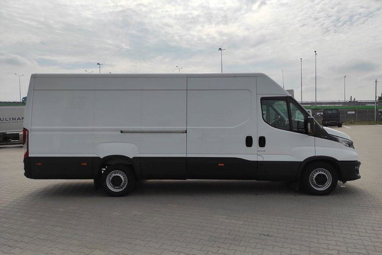 IVECO DAILY 35S 16 zdjęcie 9