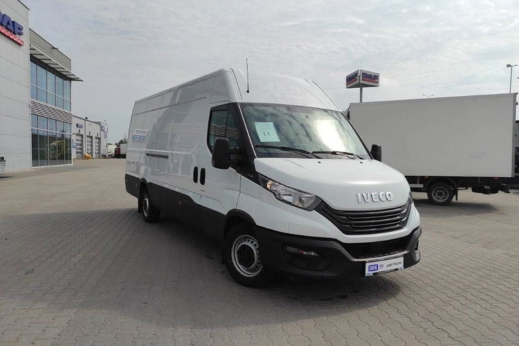 IVECO DAILY 35S 16 zdjęcie 2