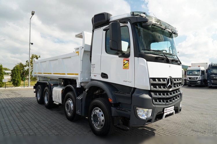 Mercedes AROCS 3243 / 8x4 / WYWROTKA  DWUSTRONNA 6.2 M / HYDROBURTA / EURO 6 / SPROWADZONY zdjęcie 19