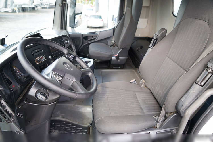 Mercedes AROCS 3243 / 8x4 / WYWROTKA  DWUSTRONNA 6.2 M / HYDROBURTA / EURO 6 / SPROWADZONY zdjęcie 37