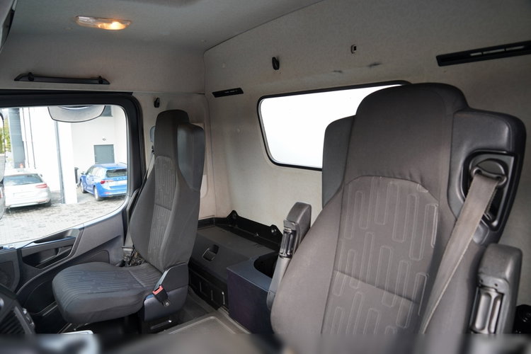 Mercedes AROCS 3243 / 8x4 / WYWROTKA  DWUSTRONNA 6.2 M / HYDROBURTA / EURO 6 / SPROWADZONY zdjęcie 38