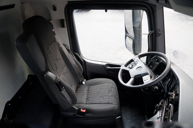 Mercedes AROCS 3243 / 8x4 / WYWROTKA  DWUSTRONNA 6.2 M / HYDROBURTA / EURO 6 / SPROWADZONY zdjęcie 39