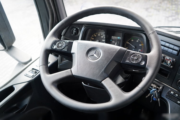 Mercedes AROCS 3243 / 8x4 / WYWROTKA  DWUSTRONNA 6.2 M / HYDROBURTA / EURO 6 / SPROWADZONY zdjęcie 40