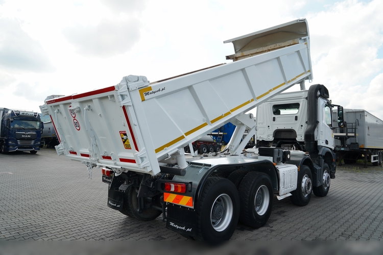 Mercedes AROCS 3243 / 8x4 / WYWROTKA  DWUSTRONNA 6.2 M / HYDROBURTA / EURO 6 / SPROWADZONY zdjęcie 5