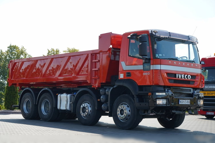 Iveco TRAKKER 360 / 8x4 / WYWROTKA 2 - STRONNA / HYDROBURTA / MANUAL BORDMATIC zdjęcie 20