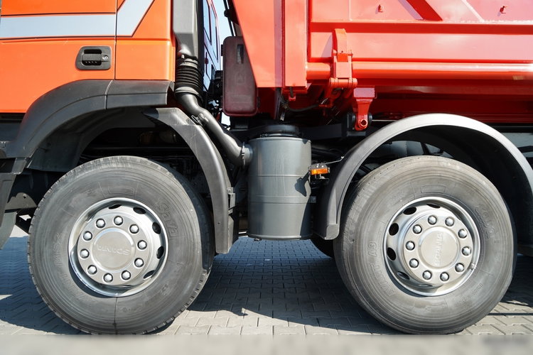 Iveco TRAKKER 360 / 8x4 / WYWROTKA 2 - STRONNA / HYDROBURTA / MANUAL BORDMATIC zdjęcie 30