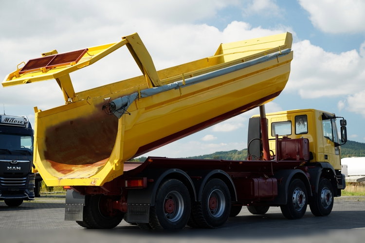 Iveco EUROTRAKKER 340 / 8x4 / TYLNOZSYPOWA / HYDROKLAPA / MANUAL zdjęcie 6