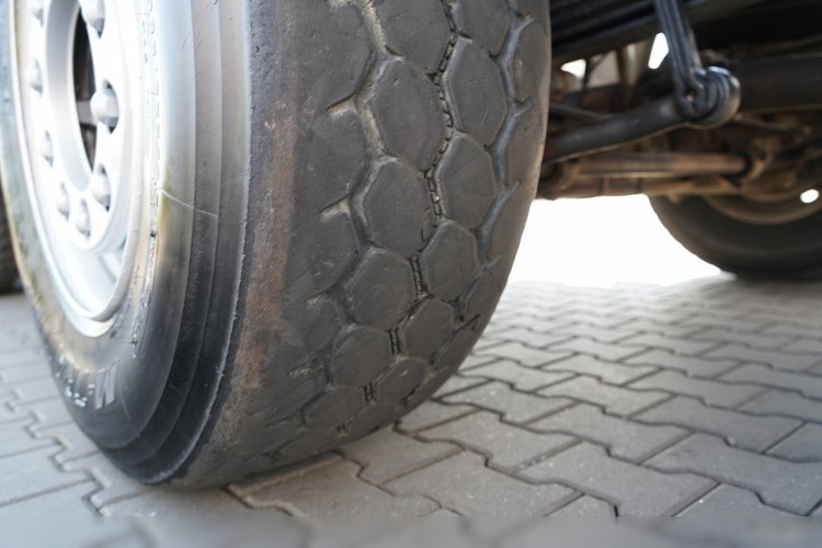 Mercedes -BENZ ACTROS 4141 / 8X6 / WYWROTKA TYLNOZSYPOWA / MEILLER KIPPER 5.3M / MANUAL / PO KONTRAKCIE SERWISOWYM zdjęcie 28