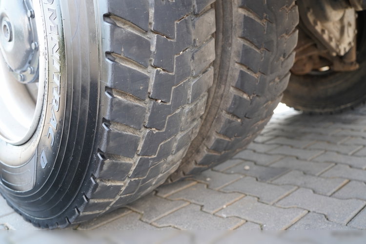 Mercedes -BENZ ACTROS 4141 / 8X6 / WYWROTKA TYLNOZSYPOWA / MEILLER KIPPER 5.3M / MANUAL / PO KONTRAKCIE SERWISOWYM zdjęcie 30