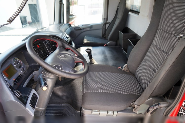Mercedes -BENZ ACTROS 4141 / 8X6 / WYWROTKA TYLNOZSYPOWA / MEILLER KIPPER 5.3M / MANUAL / PO KONTRAKCIE SERWISOWYM zdjęcie 34
