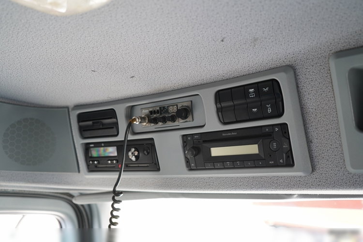 Mercedes -BENZ ACTROS 4141 / 8X6 / WYWROTKA TYLNOZSYPOWA / MEILLER KIPPER 5.3M / MANUAL / PO KONTRAKCIE SERWISOWYM zdjęcie 42