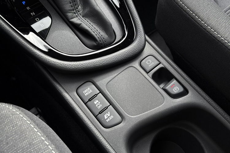 Toyota Yaris 1.5 Hybrid 116KM STYLE, salon Polska, gwarancja, FV23% zdjęcie 19