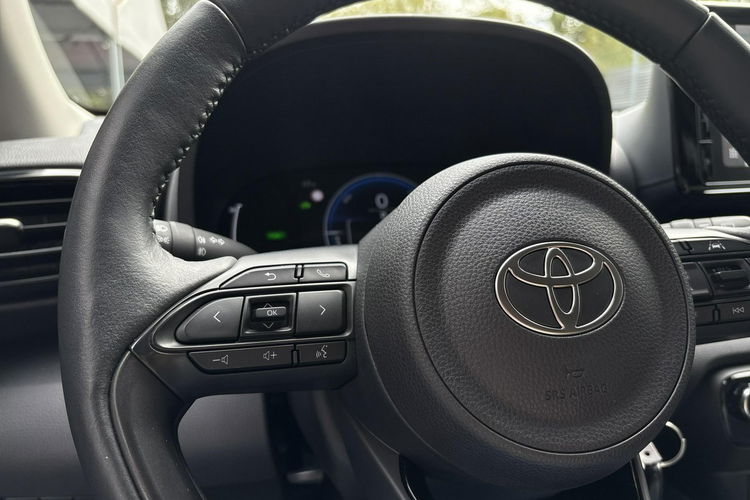 Toyota Yaris 1.5 Hybrid 116KM STYLE, salon Polska, gwarancja, FV23% zdjęcie 27