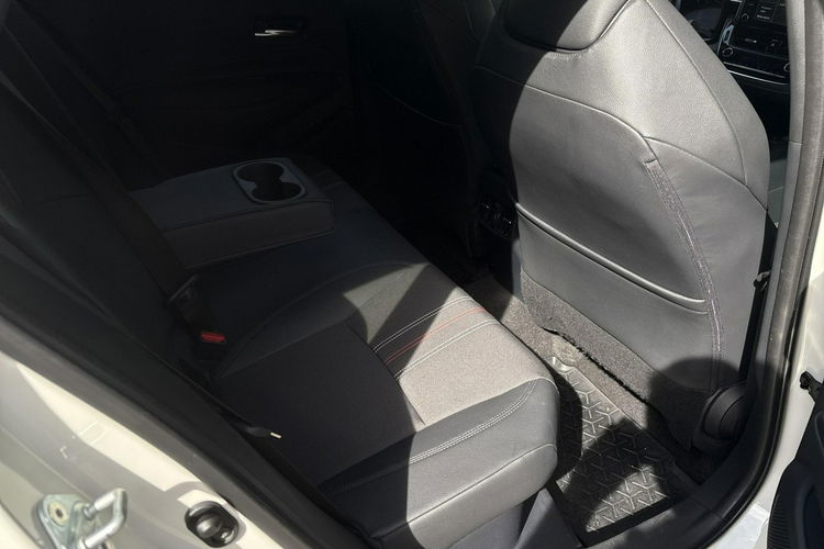 Toyota Corolla 2.0 HSD GR SPORT DYNAMIC, salon Polska, gwarancja, FV23% zdjęcie 26