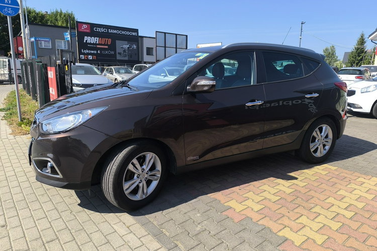 Hyundai ix35 2.0 CRDi 184KM 4x4 Klimatronic Kamera Automat Skóra zdjęcie 10