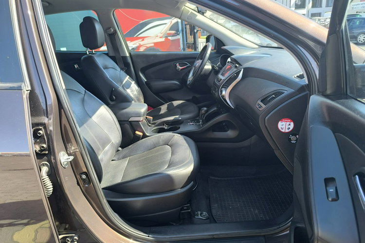 Hyundai ix35 2.0 CRDi 184KM 4x4 Klimatronic Kamera Automat Skóra zdjęcie 25