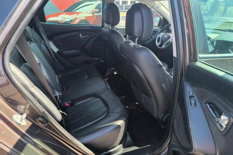 Hyundai ix35 2.0 CRDi 184KM 4x4 Klimatronic Kamera Automat Skóra zdjęcie 29