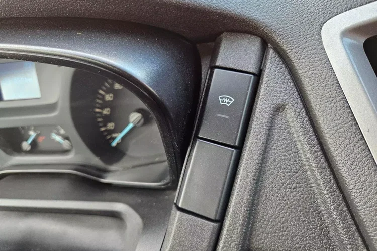 Ford transit L4H3 59999zł NETTO Brygadówka 6 osób 2.0TdCi/170KM zdjęcie 23