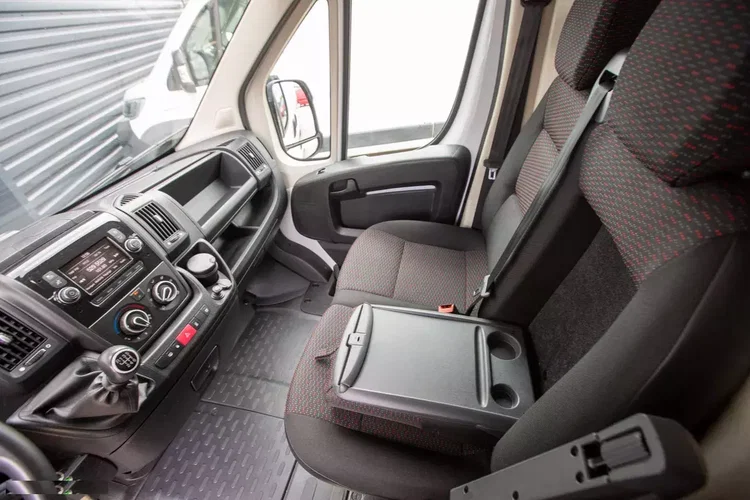 Peugeot Boxer L4H2 MAXI Oszczędny silnik 2.2 Blue HDI zdjęcie 7