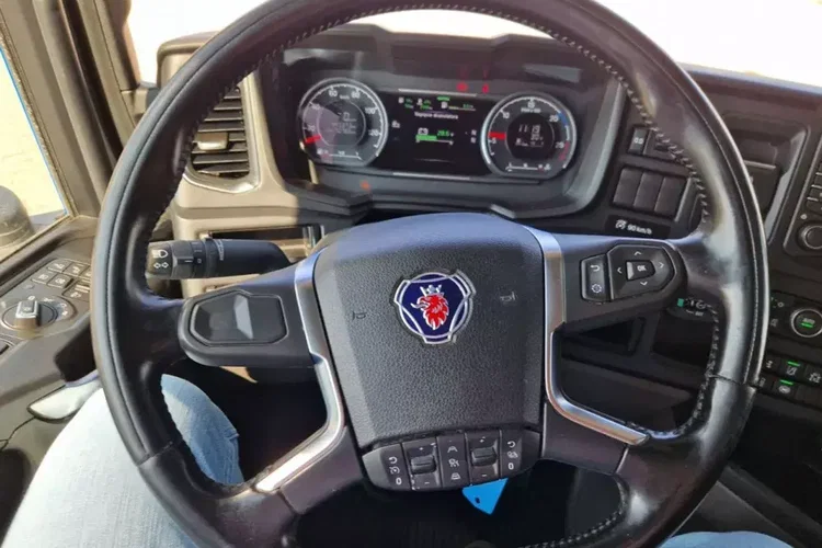 Scania R 450 A4x2NA zdjęcie 15