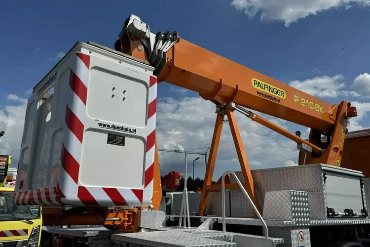 Mercedes Atego 718 E6 4x4 Zwyżka PALFINGER P210 BK Podnośnik Koszowy zdjęcie 24