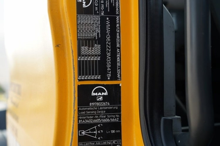 MAN TGA 35. 360 / 8x4 / LIEBHERR 9m3 / BETONOMIESZARKA / GRUSZKA / UAL / BETONIARKA / zdjęcie 41