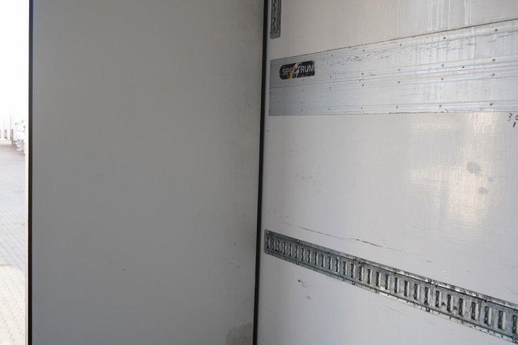 CHEREAU / CHŁODNIA / THERMO KING SLX SPECTRUM / MULTITEMPERATURA / OŚ PODNOSZONA / PALECIARA / SAF / SPROWADZONA zdjęcie 22