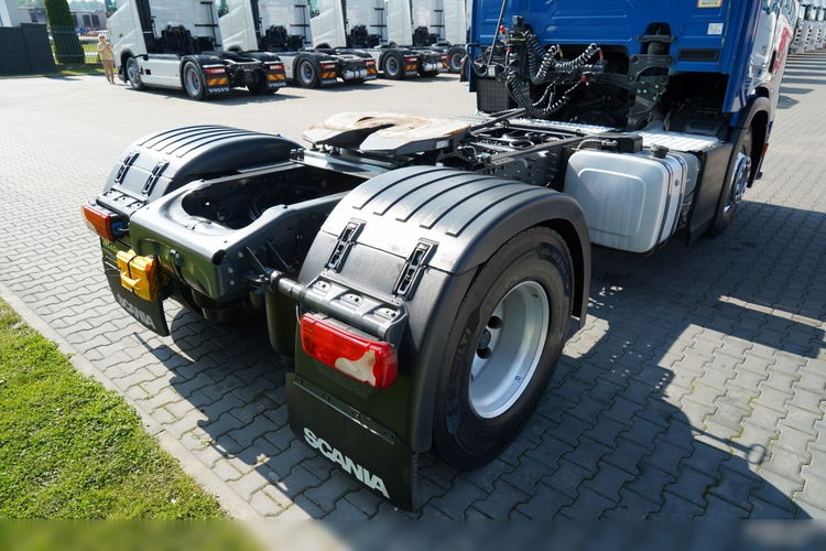 Scania R 450 / HYDRAULIKA / RETARDER / KLIMATYZACJA POSTOJOWA / ALUFELGI / PO KONTRAKCIE SERWISOWYM zdjęcie 15