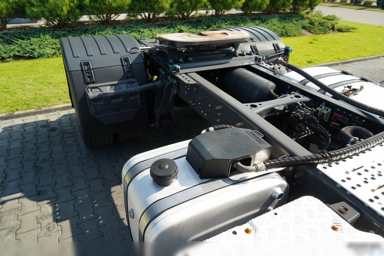 Scania R 450 / HYDRAULIKA / RETARDER / KLIMATYZACJA POSTOJOWA / ALUFELGI / PO KONTRAKCIE SERWISOWYM zdjęcie 17