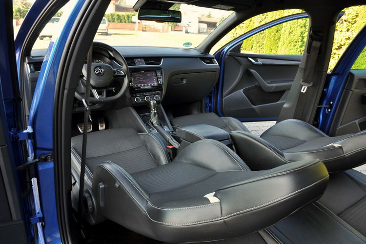 Skoda Octavia 2.0TDI(184KM) VRS Bi-Xenon Led Navi Skóry Asys.Pasa I Wł F1 Alu18"ASO zdjęcie 28