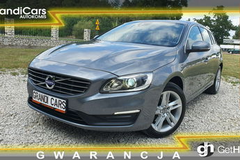 Volvo V60 2.0 D4 190KM # Momentum # NAVI # BiXenon # Skóra # Pełna Dokumentacja