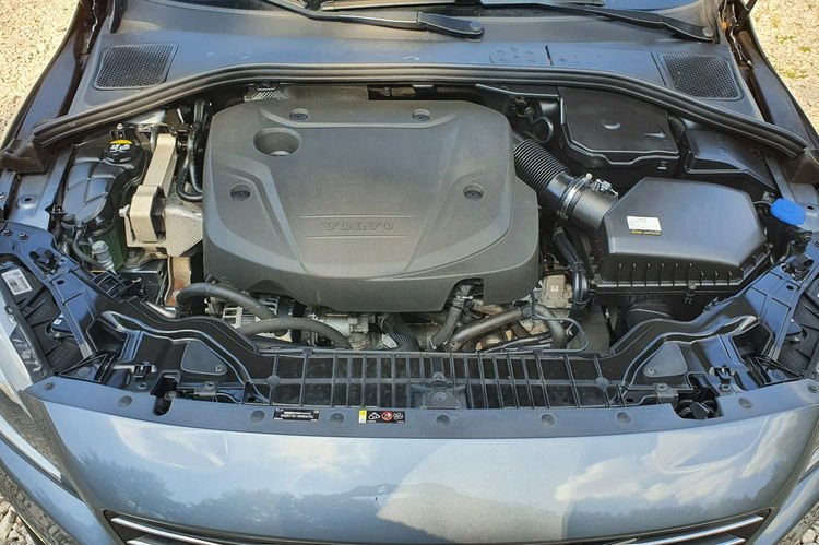 Volvo V60 2.0 D4 190KM # Momentum # NAVI # BiXenon # Skóra # Pełna Dokumentacja zdjęcie 31
