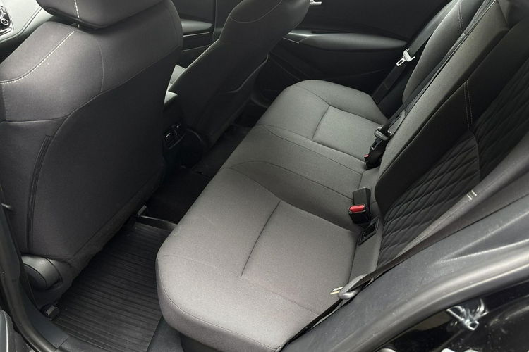 Toyota Corolla 1.8 Hybrid COMFORT TECH, salon Polska, gwarancja, FV23% zdjęcie 13