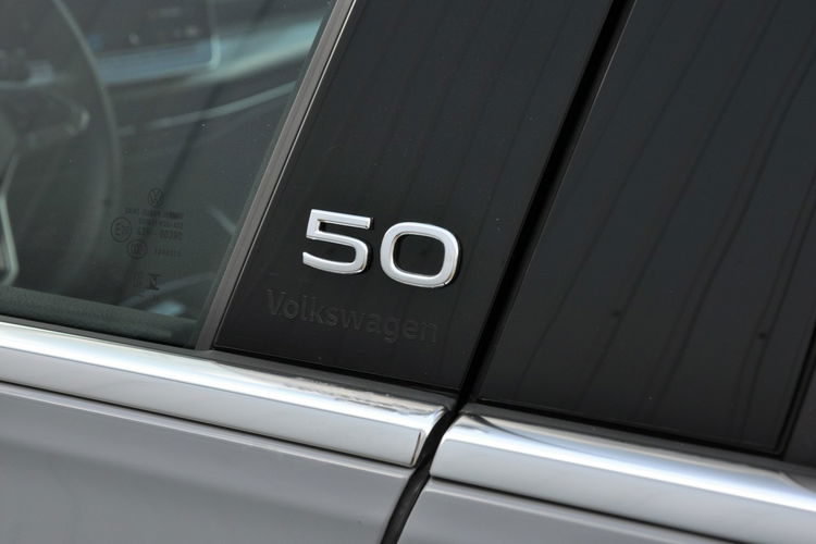 Volkswagen Golf 1.5 eTSI 150KM DSG Style 50Edition Kamera Ambiente Gwar.Fabr SalonPL zdjęcie 13